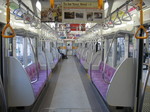 デハ7012 車内