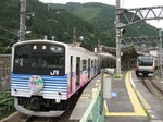 奥多摩にて、1612デと1618H